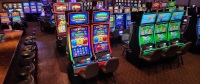 Máquinas tragamonedas en Four Winds Casino
